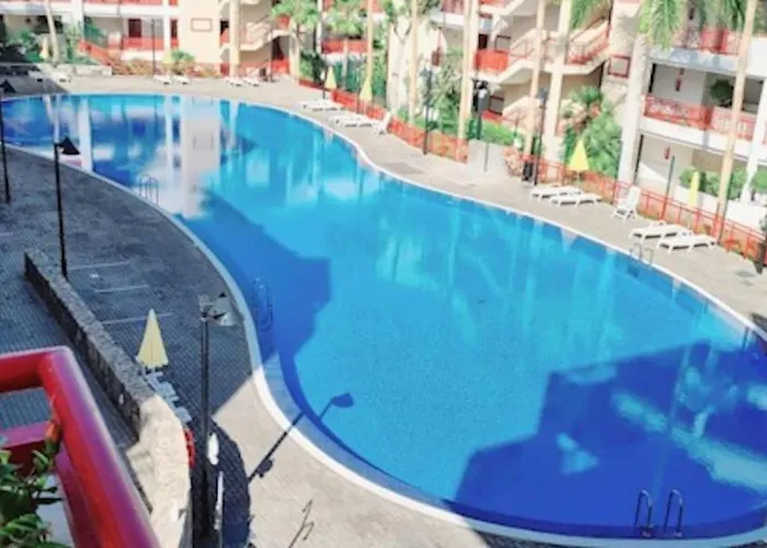 Piso Moderno Con Wifi Y Piscina *