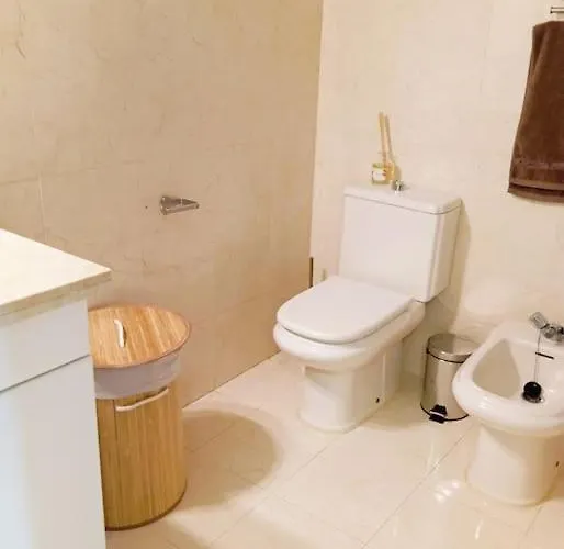 Piso Moderno Con Wifi Y Piscina * 滨海帕尔姆